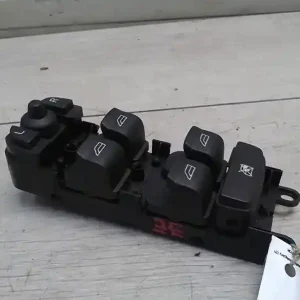 Különleges ajánlat LANDROVER FREELANDER 2006-2014 Jobb első ablakemelő kapcsoló bontott alkatrész