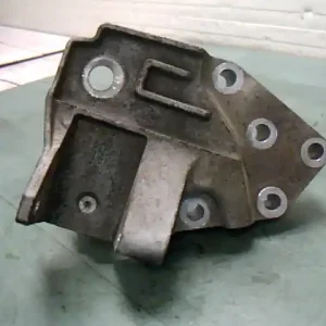 Csak ma LANDROVER FREELANDER 2006-2014 Motortartó bak bontott alkatrész