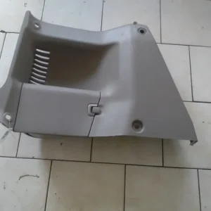 LANDROVER FREELANDER 98-04 Csomagtér burkolat bal hátsó bontott alkatrész Kiárusítás