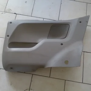 Biztonságos vásárlás LANDROVER FREELANDER 98-04 Burkolat jobb hátsó bontott alkatrész