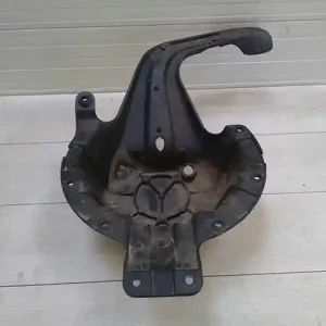 LANDROVER FREELANDER 98-04 Pótkeréktartó bontott alkatrész Gyors szállítás