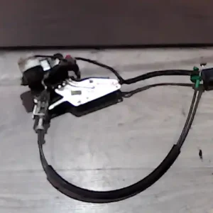 MAHINDRA S5 2007-2009 Bal hátsó ajtó zárszerkezet központi záras bontott alkatrész Alacsony ár