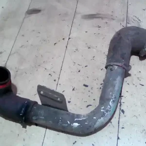 Vedd meg online MAHINDRA S5 2007-2009 Intercooler cső 2.5td bontott alkatrész