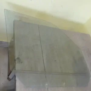 MAHINDRA S5 2007-2009 Jobb első ajtóüveg 3 ajtós bontott alkatrész Korlátozott ajánlat