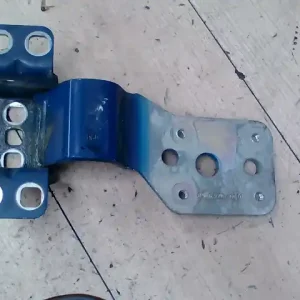 Kedvezmény MAN 14.225 LC Jobb első felső ajtózsanér bontott alkatrész