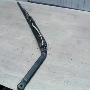 Utolsó esély MAN TGL 12.240 4x2 BL Ablaktörlő kar bal első bontott alkatrész