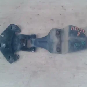 Legnépszerűbb MAN TGL12.210 4X2BL Motorháztető bal zsanér bontott alkatrész