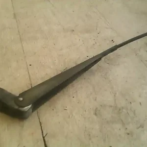 MARUTI 800 Ablaktörlő kar jobb első bontott alkatrész Korlátozott ajánlat