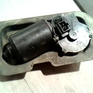 Azonnal elérhető MARUTI 800 Ablaktörlő motor első bontott alkatrész