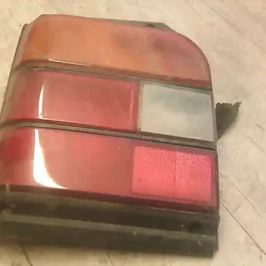 Legjobb ár MARUTI 800 Bal hátsó lámpa bontott alkatrész