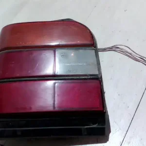 MARUTI 800 Bal hátsó lámpa bontott alkatrész Olcsó