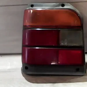 MARUTI 800 Bal hátsó lámpa bontott alkatrész Alacsony ár