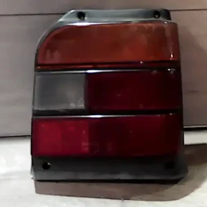 Ne maradj le MARUTI 800 Jobb hátsó lámpa bontott alkatrész
