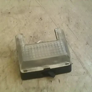 Nézd meg most MARUTI 800 Utastér világítás első bontott alkatrész