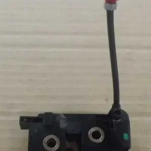 MAZDA 121 Csomagtér ajtó zárszerkezetmechanikus bontott alkatrész Újdonság