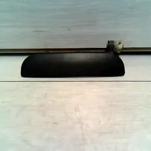 Akciós ár MAZDA 121 90.12.01-96.02.28 Bal első külső kilincs bontott alkatrész