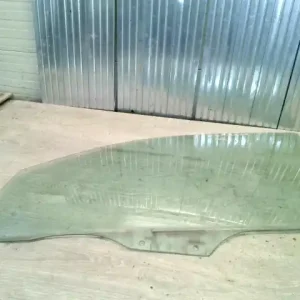 Azonnal elérhető MAZDA 2 03.04-07.11 Bal első ajtóüveg bontott alkatrész