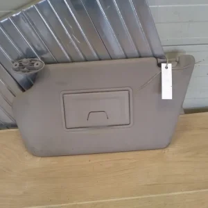 Ajánlat MAZDA 2 03.04-07.11 Bal napellenző bontott alkatrész