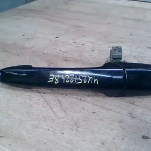 Szuper akció MAZDA 3 03.10-06.06 Bal első külső kilincs jobb kormányos 5 ajtós bontott alkatrész