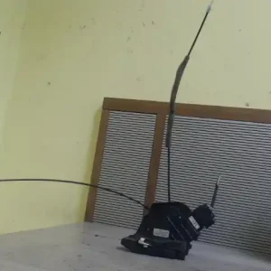 Akció MAZDA 3 03.10-06.06 Jobb első ajtó zárszerkezet központizáras bontott alkatrész