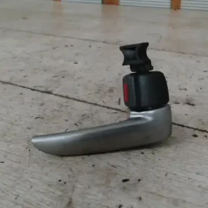 Rendeld meg most MAZDA 3 06.07-09.04 Jobb első belső kilincs bontott alkatrész