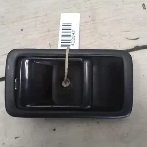 Akciós ár MAZDA 323 89.10-94.10 BG Jobb első belső kilincs bontott alkatrész