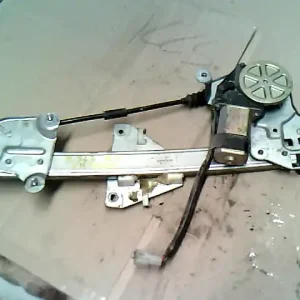 Ajánlat MAZDA 323 94-98 Bal hátsó ablakemelő szerkezet elektromos bontott alkatrész