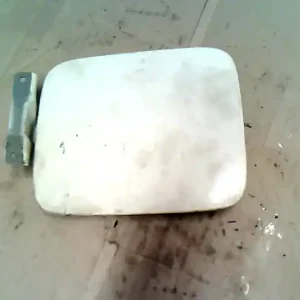 Árcsökkenés MAZDA 323 94-98 Tankajtó bontott alkatrész