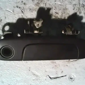 Vedd meg online MAZDA 323 98-01 Jobb első külső kilincsbontott alkatrész