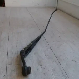 Árengedmény MAZDA 323F 98-04 Ablaktörlő kar jobb első bontott alkatrész