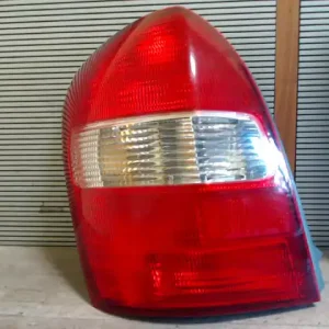 Vedd meg most MAZDA 323F 98-04 Bal hátsó lámpa bontott alkatrész