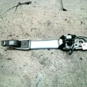 Vásárlói kedvenc MAZDA 6 02-05 Bal első külső kilincs bontott alkatrész