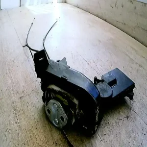 Alacsony ár MAZDA 6 02-05 Jobb első ajtó zárszerkezet központizáras bontott alkatrész