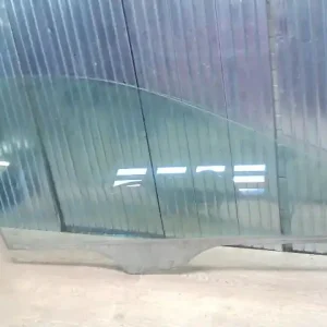 Vedd meg online MAZDA 6 02-05 Jobb első ajtóüveg bontott alkatrész