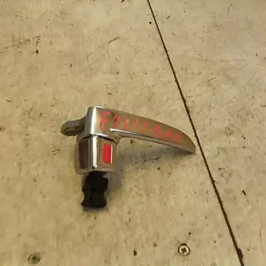 Újdonság MAZDA 6 02-05 Jobb első belső kilincs 5 ajtós bontott alkatrész