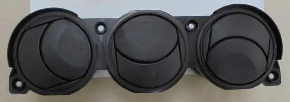 Szuper akció MAZDA 6 02-05 Középső szellőző bontott alkatrész