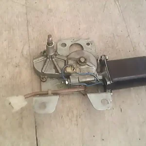 Újdonság MAZDA 626 -87 Ablaktörlő motor hátsó bontott alkatrész