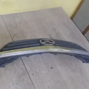 Rendeld meg most MAZDA 626 00.08-02.12 Hűtőrács díszrács bontott alkatrész