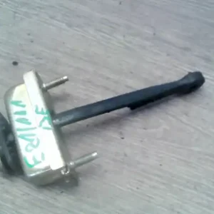 Alacsony ár MAZDA 626 97.08-00.07 Bal első ajtóhatároló bontott alkatrész