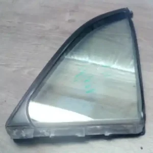 Újdonság MAZDA 626 97.08-00.07 Jobb hátsó fixüveg ajtóban bontott alkatrész