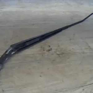 Ajánlat MAZDA DEMIO 98.08-00.05 Ablaktörlő kar jobb első 5 ajtós bontott alkatrész