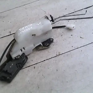 Végkiárusítás MAZDA DEMIO 98.08-00.05 Jobb első ajtó zárszerkezet központizáras központizárasbontott alkatrész