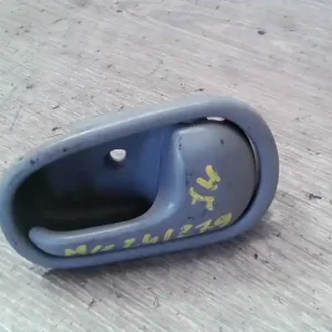 Szuper akció MAZDA DEMIO 98.08-00.05 Jobb hátsó belső kilincs 5 ajtós bontott alkatrész