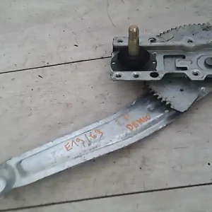 Árengedmény MAZDA DEMIO 98.08-00.05 Jobb hátsó ablakemelő szerkezet mechanikus bontott alkatrész