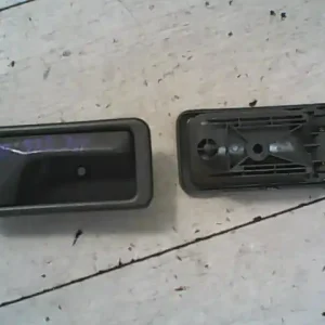 Utolsó esély MAZDA MPV 96-99 Jobb első belső kilincs bontott alkatrész