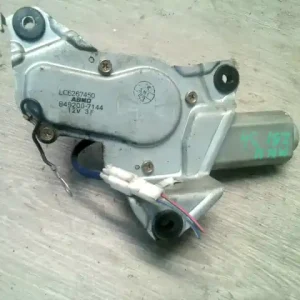 Ajánlat MAZDA MPV 99-05 Ablaktörlő motor hátsó bontott alkatrész