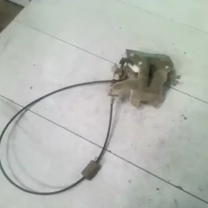 Szuper ajánlat MAZDA MPV 99-05 Bal hátsó ajtó zárszerkezet mechanikus bontott alkatrész