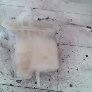 Árcsökkenés MAZDA MPV 99-05 Kiegyenlítő tartály bontott alkatrész