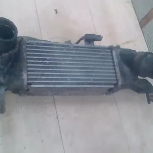 Utolsó esély MAZDA PREMACY 99.01-05.10 Intercooler hűtő 2.0ditd bontott alkatrész