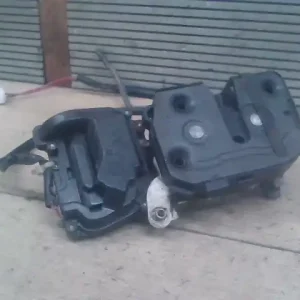 Azonnal elérhető MAZDA PREMACY 99.01-05.10 Jobb első ajtó zárszerkezet központizáras bontott alkatrész